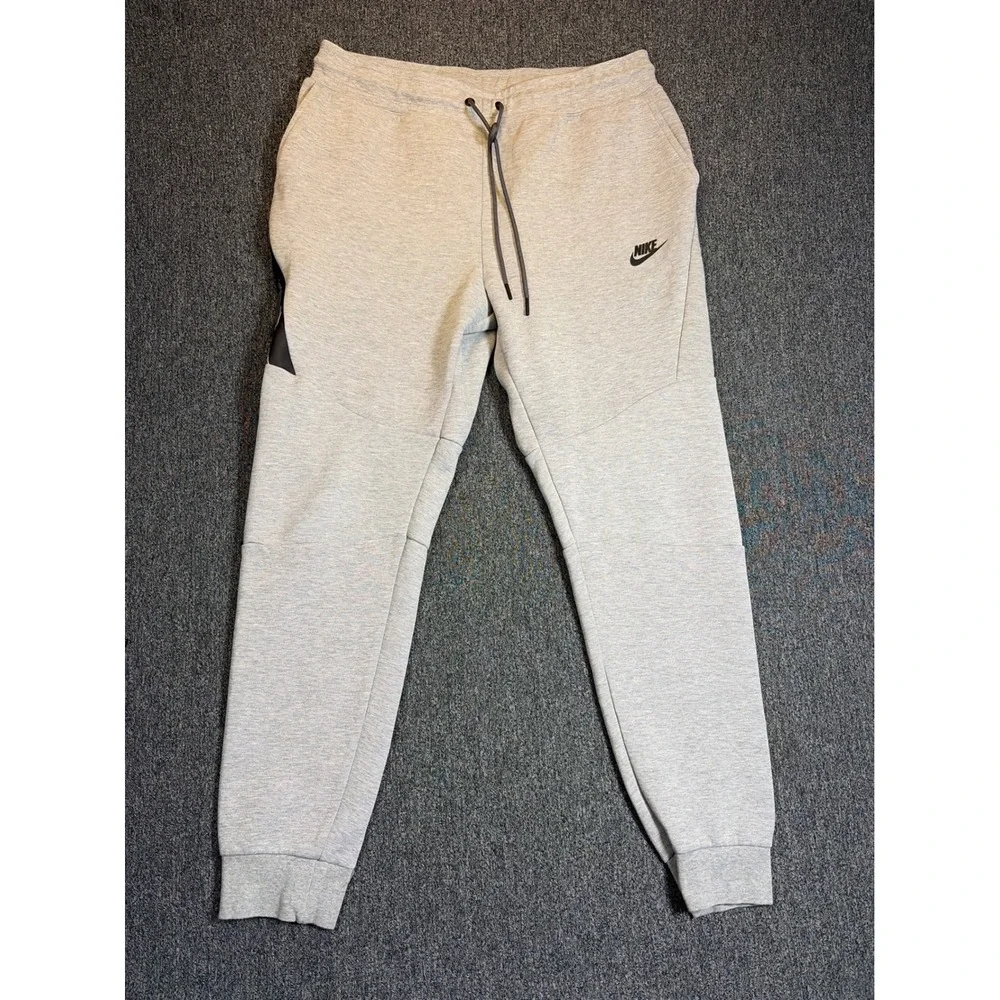 Nike Tech Fleece Joggers Mens Large Grey Heather Sweatpants CU4495-063